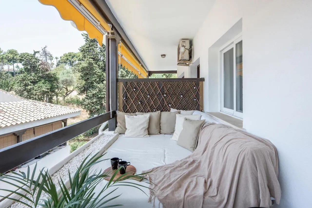 2Bdr Apartment With Sea View In Golden Mile, Marbella